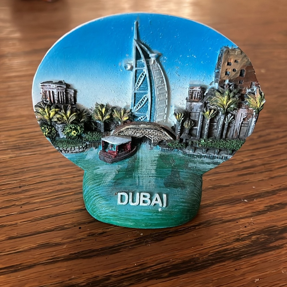 Dubai 3D Resin Collectible Ceramic Tourist Souvenir